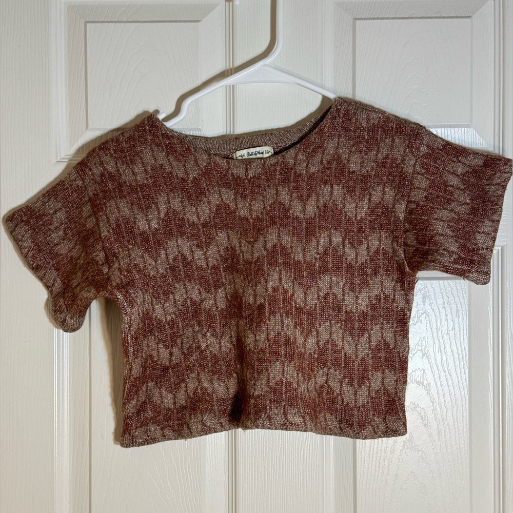 Built‎ by Wendy Maroon & Beige Cropped Knit Tee – Short Sleeve Wool Sweater Top